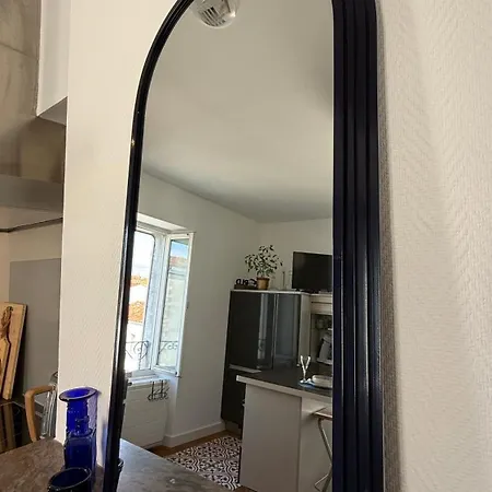 Apartment T2 Renove A 2 Pas Du Port Et De La La Rochelle (Charente-Maritime)